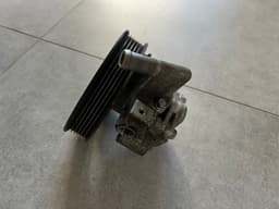 MERCEDES-BENZ Steering Pump For Hyundai Tucson Kia Sportage V6 2.7L Power 57100-2E100 — thumbnail 3