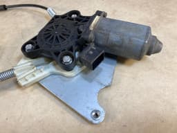 MERCEDES-BENZ Mercedes G class W463 GENUINE Front Left Door Window Regulator with Motor — thumbnail 7