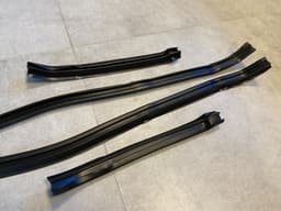 BMW BMW 7 E23 GENUINE Front Wheel Arch Fender Cover Sealing SET x4 psc — thumbnail 6