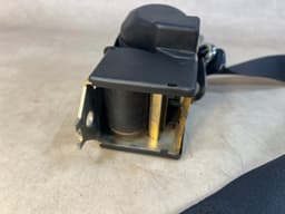 BMW Genuine BMW 7 Series E23 Front Right or Left SEAT SAFETY BELT 72111881415 — thumbnail 7