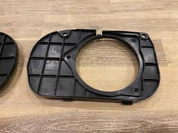BMW BMW 5 F11 GENUINE Interior Rear Roof Speaker Holders Left & Right — thumbnail 3