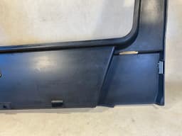 MERCEDES-BENZ Mercedes G class W463 Rear RH Genuine Windscreen Trim Cover Black A4636900826 — thumbnail 10