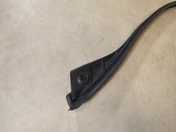 BMW BMW X5 M E70 X5 3.0D GASKETDOOR JOINT DOOR FRNT TOP Right. 51767208584 — thumbnail 2