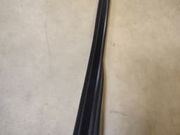 BMW BMW X5 M E70 X5 3.0D GASKETDOOR JOINT DOOR FRNT TOP Right. 51767208584 — thumbnail 8