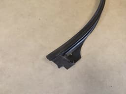BMW BMW X5 M E70 X5 3.0D GASKETDOOR JOINT DOOR FRNT TOP Right. 51767208584 — thumbnail 5