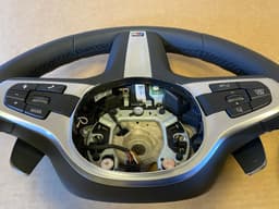 BMW BMW F22 F23 F30 F31 F32 F33 F34 F87 F36 G STYL USA M Steering Wheel PETALS VIBRO — thumbnail 8