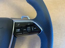 AUDI Audi A6 A7 A8 Q8 4K 4N 4M GENUINE RS-line Steering Wheel with Paddles Heating — thumbnail 3