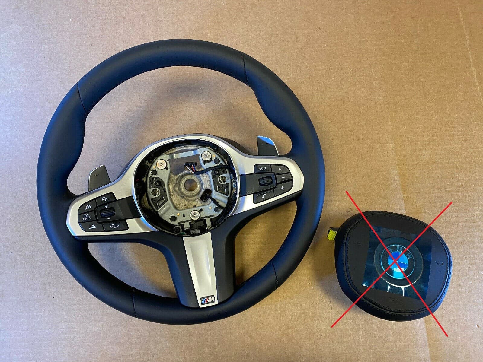 BMW BMW F22 F23 F30 F31 F32 F33 F34 F87 G STYL USA M Steering Wheel PETALS VIBRO ACC