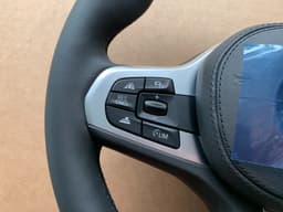 BMW BMW 5 G30 G31 G38 6 G32 X3 G01 G08 X4 G02 GENUINE USA M Steering Wheel VIBRO ACC — thumbnail 3