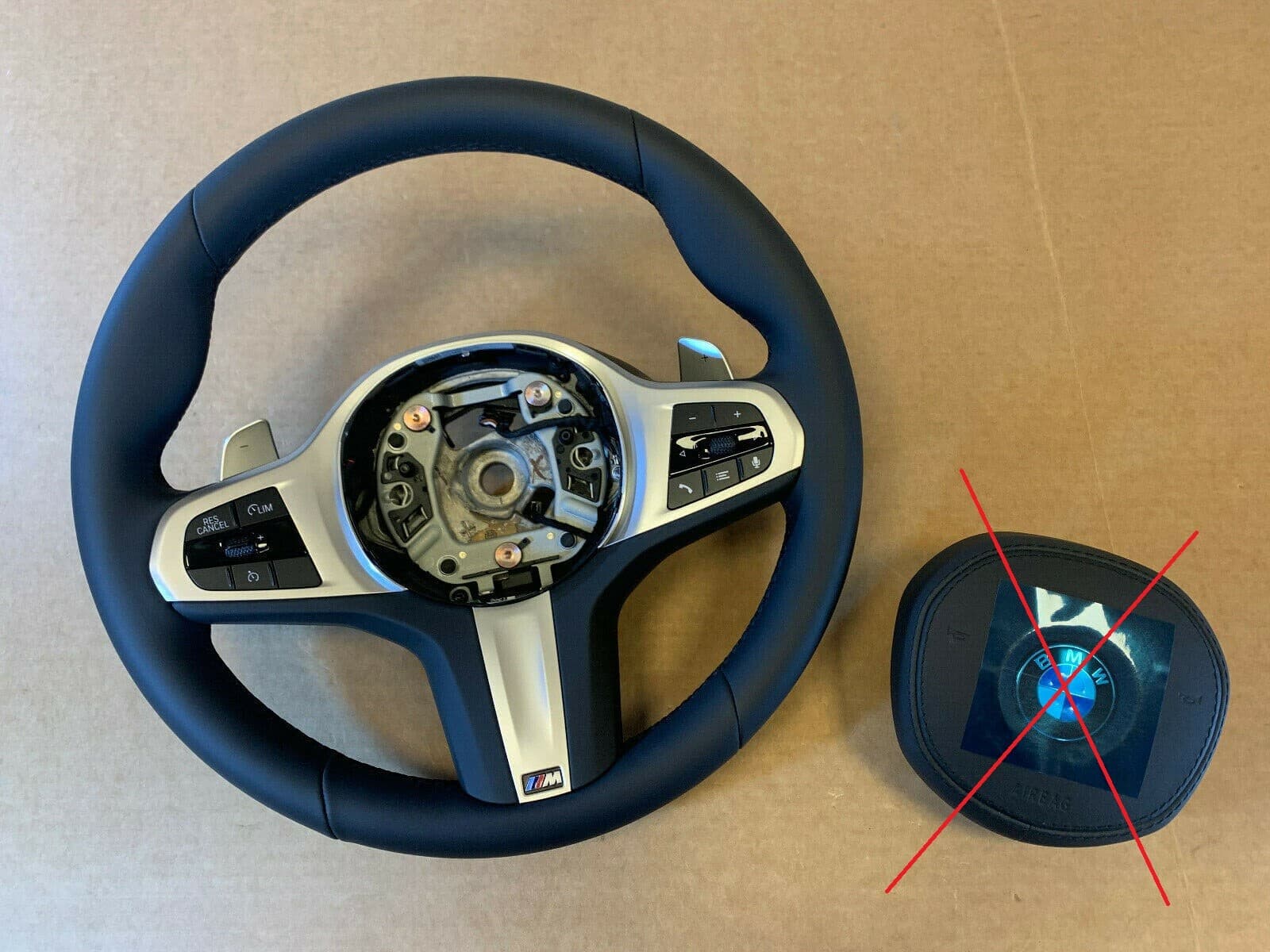 BMW BMW 5 G30 G31 G38 6 G32 X3 G01 G08 X4 G02 OEM LCI M Sport Steering Wheel VIBRO