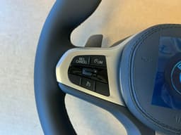 BMW BMW 5 G30 G31 G38 6 G32 X3 G01 G08 X4 G02 OEM LCI M Sport Steering Wheel VIBRO — thumbnail 3