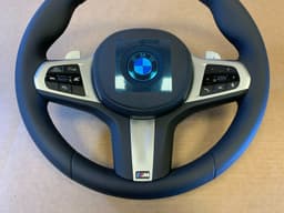 BMW BMW 5 G30 G31 G38 6 G32 X3 G01 G08 X4 G02 OEM USA LCI M Steering Wheel VIBRO ACC — thumbnail 5