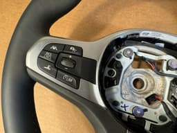 BMW BMW 5 G30 G31 G38 6 G32 X3 G01 X4 G02 OEM M Steering Wheel HEATING VIBRO ASSIST+ — thumbnail 4