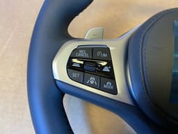 BMW BMW 8 X5 X6 X7 G14 G15 G16 G05 G06 G07 USA M Steering Wheel Petals Assist+ VIBRO — thumbnail 3
