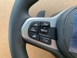 BMW BMW 5 6 X3 X4 G30 G31 G32 G01 G02 USA M Steering Wheel Shift Paddles VIBRO ACC — thumbnail 3