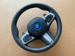 BMW BMW 5 6 X3 X4 G30 G31 G32 G01 G02 USA M Steering Wheel Shift Paddles VIBRO ACC — thumbnail 9