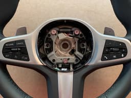 BMW BMW 8 X5 X6 X7 G14 G15 G16 G05 G06 G07 OEM USA M Steering Wheel Paddles VIBRO — thumbnail 7