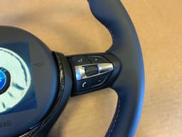 BMW BMW F15 F16 F25 F26 F39 F45 F48 USA GENUINE M Steering Wheel HEATING ACC CARBON — thumbnail 4