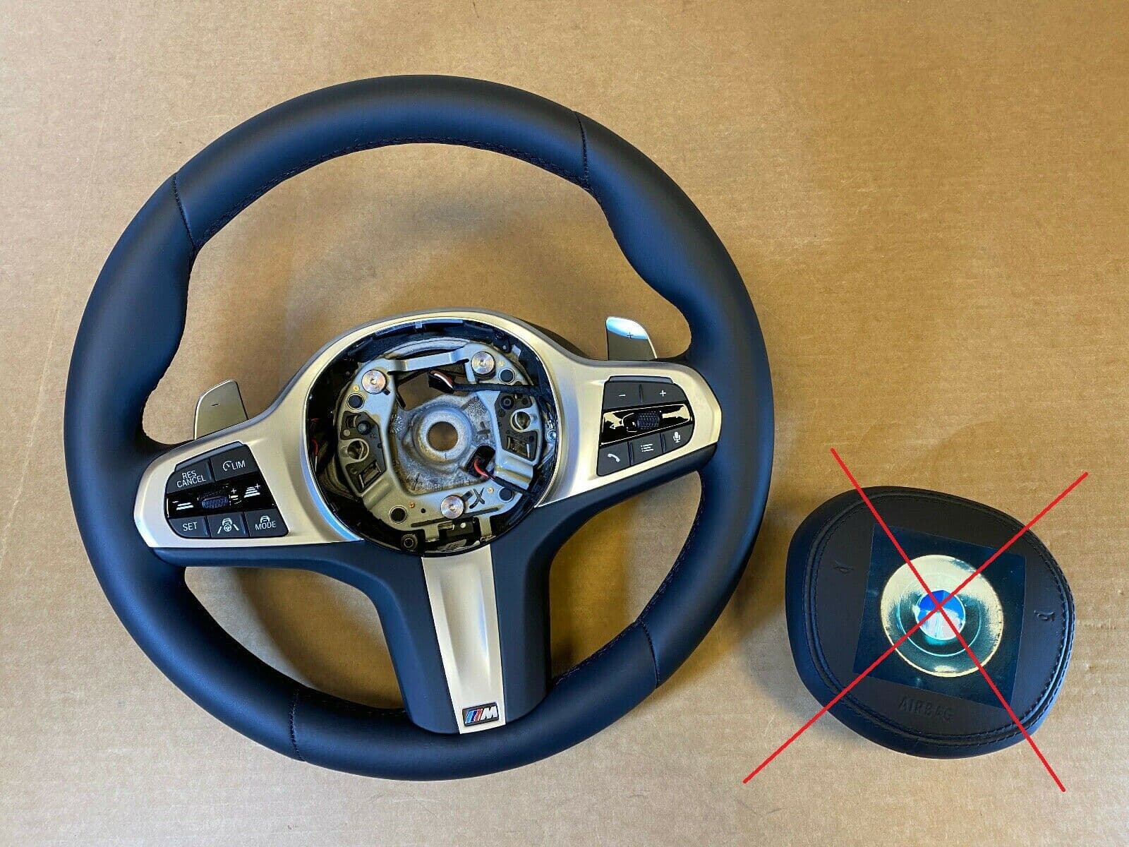BMW BMW 8 X5 X6 X7 G14 G15 G16 G05 G06 G07 EU M Steering Wheel Petals Assist+
