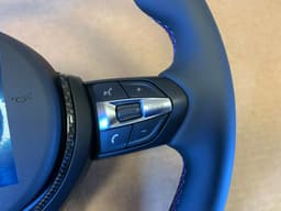 BMW BMW F01 F02 F03 F04 F06 F07 F10 F11 F12 F13 GENUINE USA M Steering Wheel VIBRO — thumbnail 4