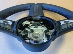 BMW BMW F01 F02 F03 F04 F06 F07 F10 F11 F12 F13 GENUINE USA M Steering Wheel VIBRO — thumbnail 8