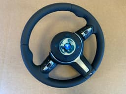 BMW BMW F01 F02 F03 F04 F06 F07 F10 F11 F12 F13 OEM USA M Steering Wheel VIBRO ACC — thumbnail 9