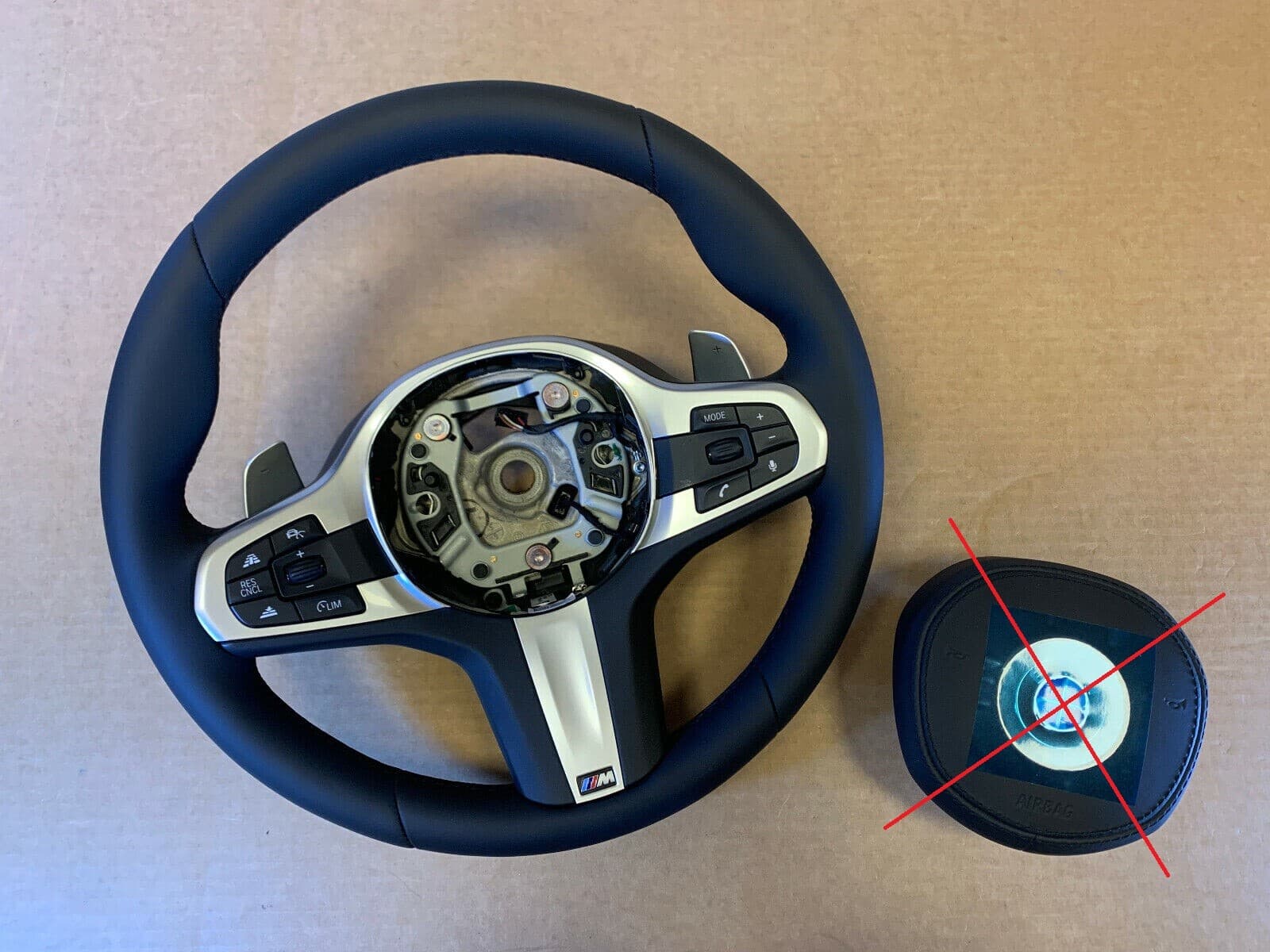 BMW BMW 5 6 X3 X4 G30 G31 G38 G32 G01 G02 OEM EU M Steering Wheel Paddles VIBRO ACC