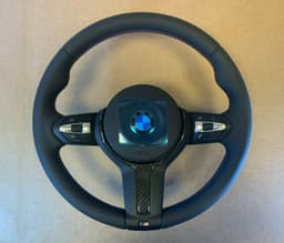 BMW BMW F22 F23 F30 F31 F32 F33 F34 F36 F87 OEM USA M Steering Wheel CARBON VIBRO — thumbnail 2