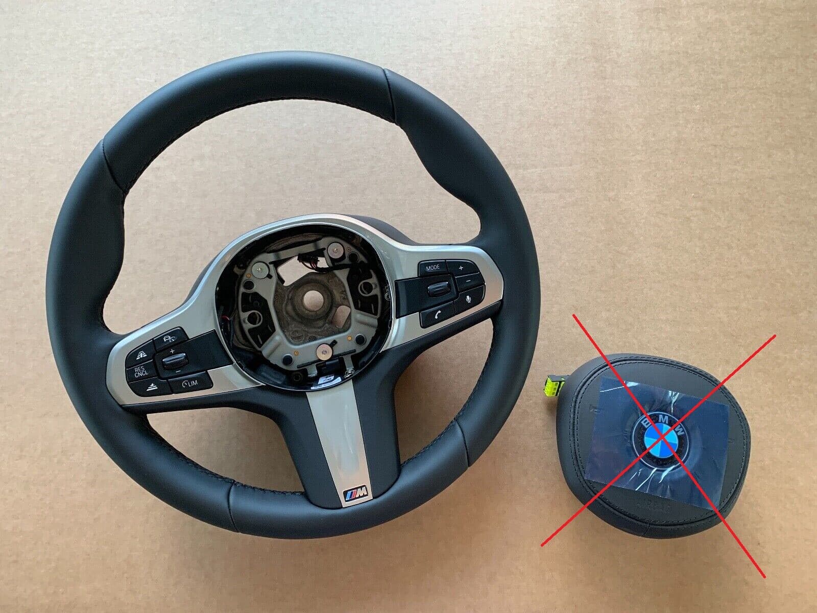BMW BMW 5 G30 G31 G38 6 G32 X3 G01 G08 X4 G02 GENUINE USA M Sport Steering Wheel ACC