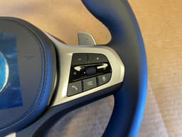 BMW BMW 5 6 X3 X4 G30 G31 G32 G01 G02 LCI USA M Steering Wheel Paddles HEATED ACC — thumbnail 4