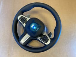 BMW BMW 5 G30 G31 6 G32 X3 G01 X4 G02 OEM USA M Steering Wheel Assist+ VIBRO — thumbnail 10
