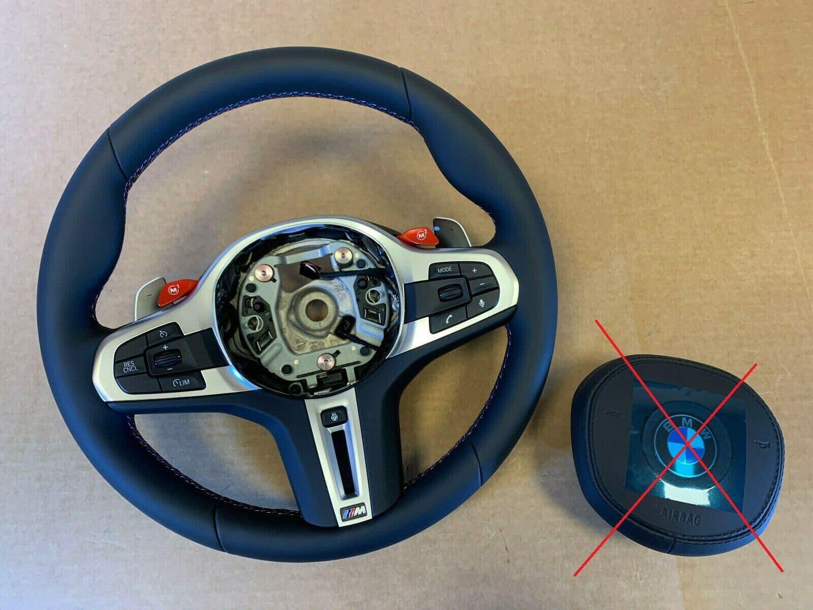 BMW BMW M5 F90 X3M F97 X4M F98 GENUINE USA M Steering Wheel HEATING VIBRO NEW
