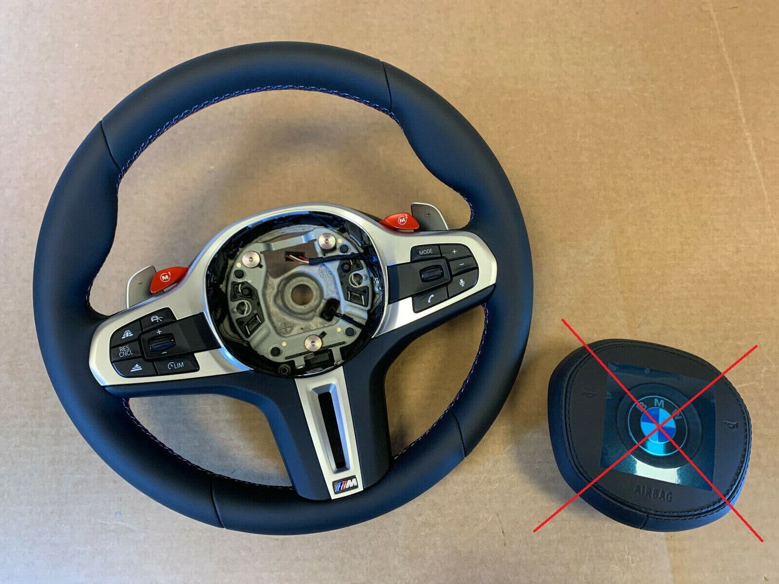 BMW BMW M5 F90 X3M F97 X4M F98 GENUINE USA M Steering Wheel ACC NEW