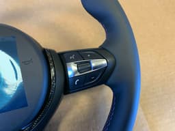 BMW BMW F15 F16 F25 F26 F30 F32 F34 F39 F48 M Steering Wheel HEATED VIBRO ACC CARBON — thumbnail 4