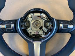 BMW BMW F15 F16 F20 F21 F22 F25 F26 F30 F31 F32 M Steering Wheel VIBRO ACC M STITCHE — thumbnail 6