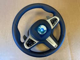 BMW BMW 5 G30 G31 G38 6 G32 X3 G01 G08 X4 G02 OEM USA M Steering Wheel VIBRO ASSIST+ — thumbnail 9