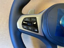 BMW BMW 5 G30 G31 G38 6 G32 X3 G01 G08 X4 G02 OEM USA M Steering Wheel VIBRO ASSIST+ — thumbnail 3