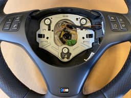 BMW BMW 1 3 X1 X5 X6 E81 E87 E88 E90 E91 E92 E93 E84 E70 E71 E72 M Steering Wheel — thumbnail 7