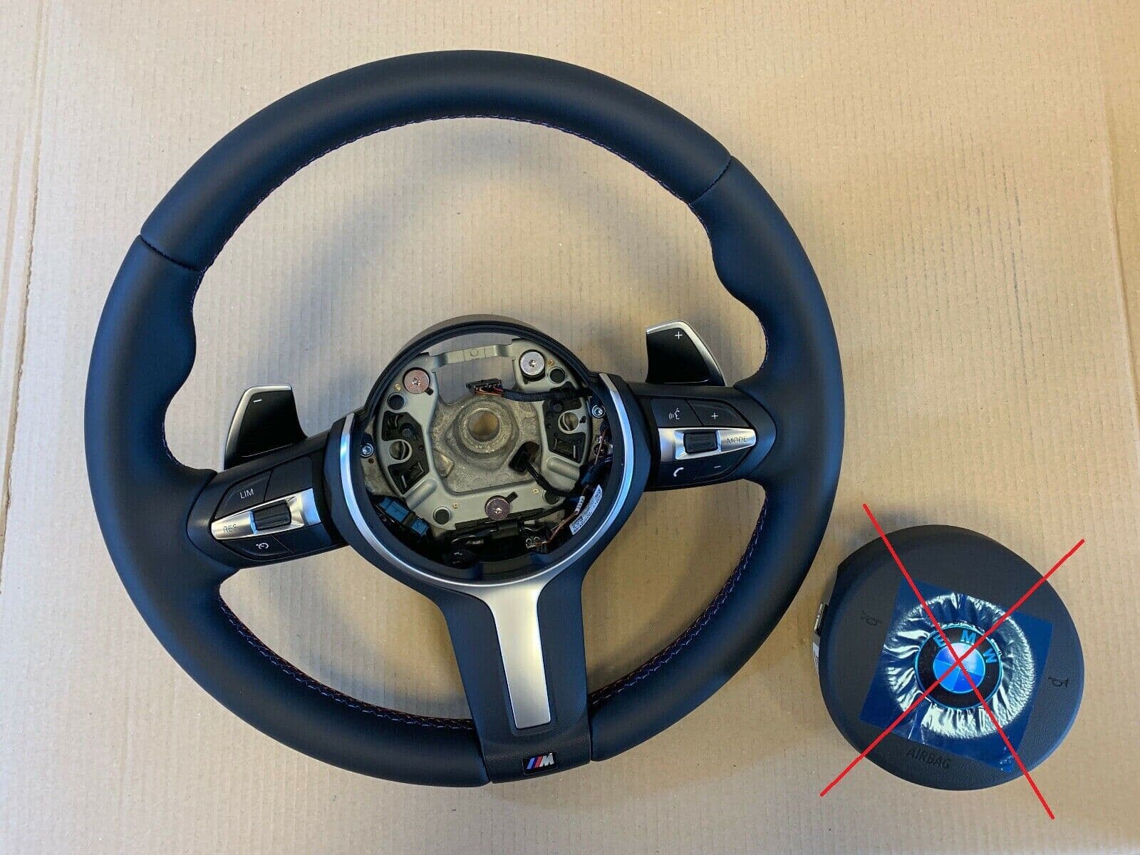 BMW BMW X5 X6 X3 X4 F15 F16 F25 F26 GENUINE M Steering Wheel Paddle VIBRO M STITCHES