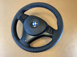BMW BMW 1 3 X1 X5 X6 E81 E87 E88 E90 E91 E92 E93 E84 E70 E71 E72 M Steering Wheel — thumbnail 10