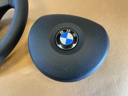 BMW BMW 1 3 X1 X5 X6 E81 E87 E88 E90 E91 E92 E93 E84 E70 E71 E72 M Steering Wheel — thumbnail 5