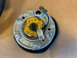BMW BMW M5 F90 X3M F97 X4M F98 GENUINE M Steering Wheel VIBRO NEW — thumbnail 6