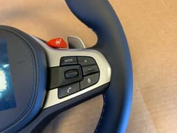 BMW BMW M5 F90 X3M F97 X4M F98 GENUINE M Steering Wheel VIBRO NEW — thumbnail 4