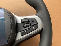 BMW BMW 5 G30 G31 G38 6 G32 X3 G01 G08 X4 G02 OEM M Sport Steering Wheel VIBRO — thumbnail 4