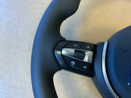 BMW BMW F01 F02 F03 F04 F06 F07 F10 F11 F12 F13 OEM USA M Steering Wheel HEATING ACC — thumbnail 3