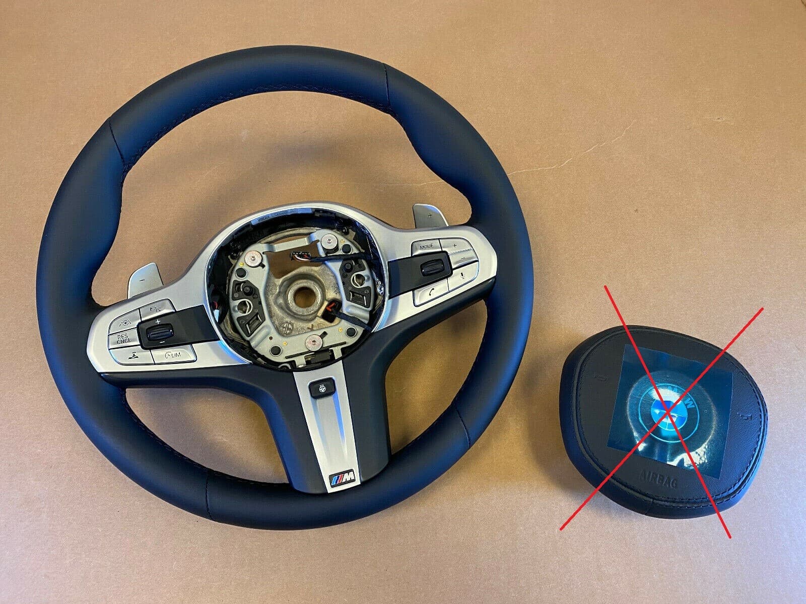 BMW BMW 7 G11 G12 GENUINE M Steering Wheel Shift Paddles HEATING ASSIST+ VIBRO