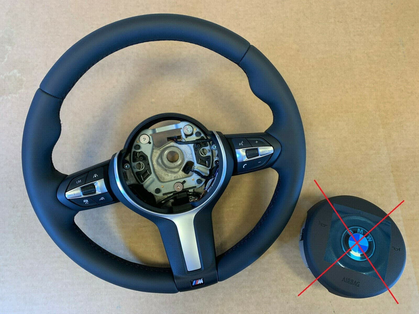 BMW BMW F22 F23 F30 F31 F32 F34 F36 USA GENUINE M Steering Wheel HEATING ACC