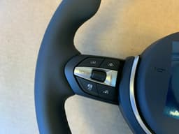 BMW BMW F22 F23 F30 F31 F32 F34 F36 USA GENUINE M Steering Wheel HEATING ACC — thumbnail 3