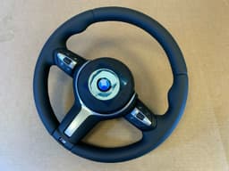 BMW BMW F22 F23 F30 F31 F32 F34 F36 USA GENUINE M Steering Wheel HEATING ACC — thumbnail 10