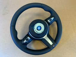 BMW BMW F22 F23 F30 F31 F32 F34 F36 USA GENUINE M Steering Wheel HEATING ACC — thumbnail 9